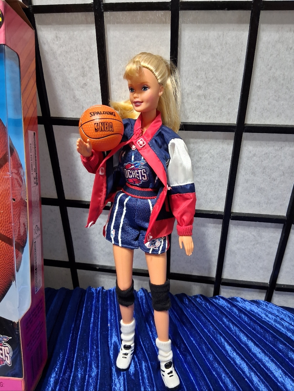 1998 : Barbie NBA Houston Rockets - Picture 10 of 16